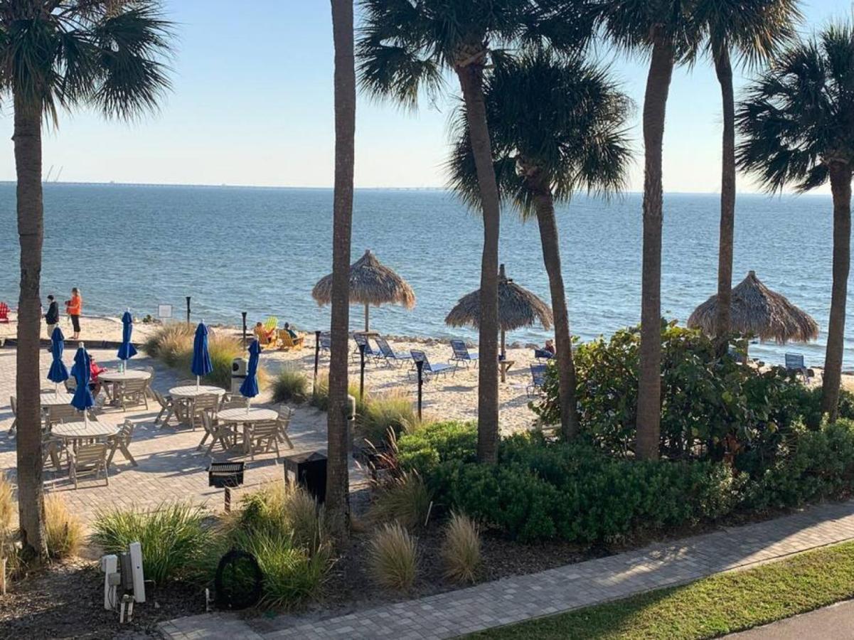 Bay Views From Your Balcony Beach Resort 탬파 외부 사진