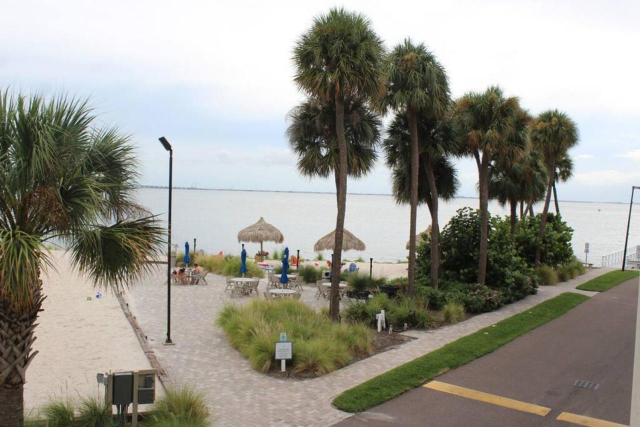 Bay Views From Your Balcony Beach Resort 탬파 외부 사진