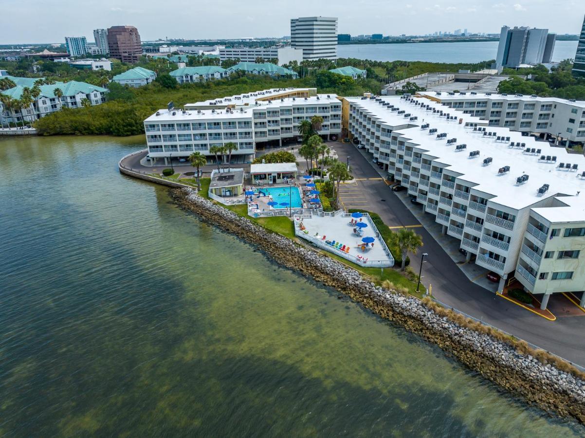 Bay Views From Your Balcony Beach Resort 탬파 외부 사진