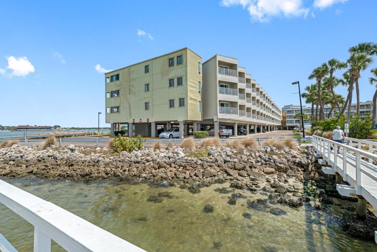 Bay Views From Your Balcony Beach Resort 탬파 외부 사진