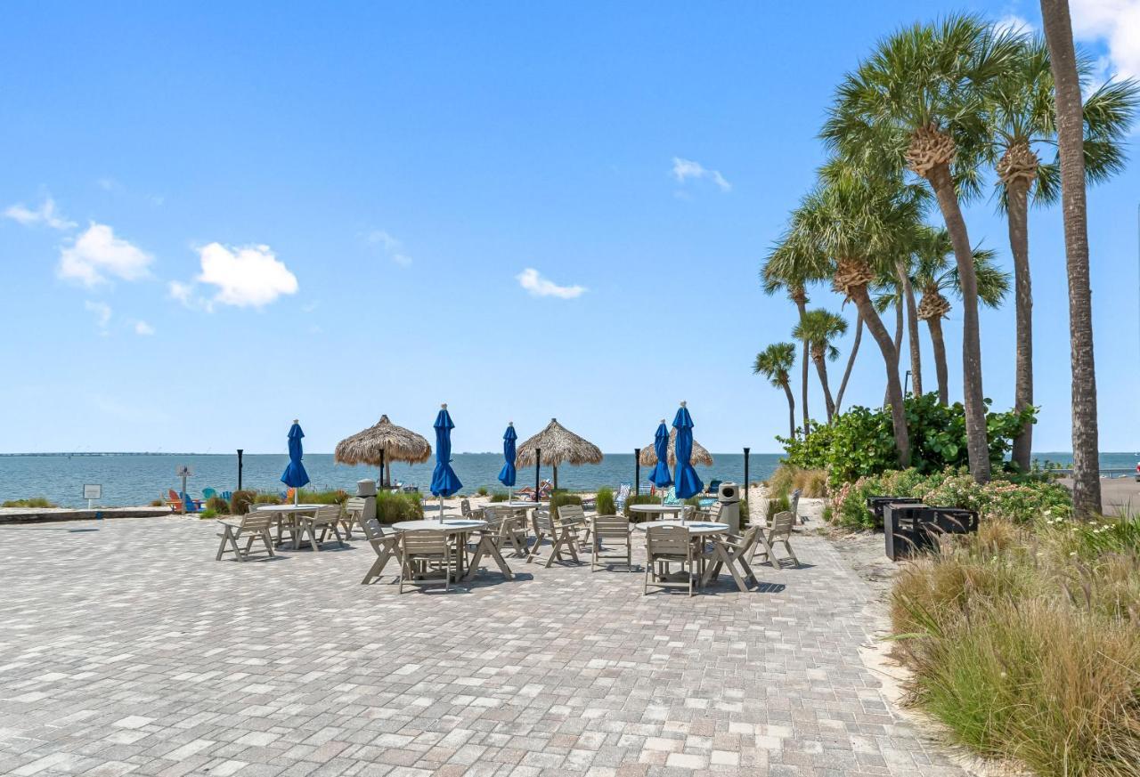 Bay Views From Your Balcony Beach Resort 탬파 외부 사진